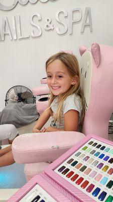 Kids pedicure/manicure