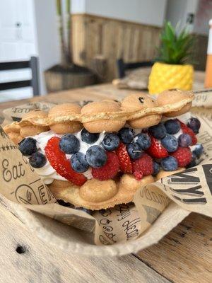 Aloha Waffle... Happy 4th of July in June, friends!