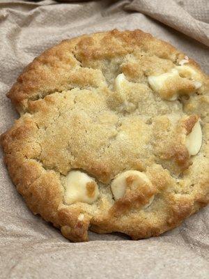 White Chocolate Macadamia Cookie