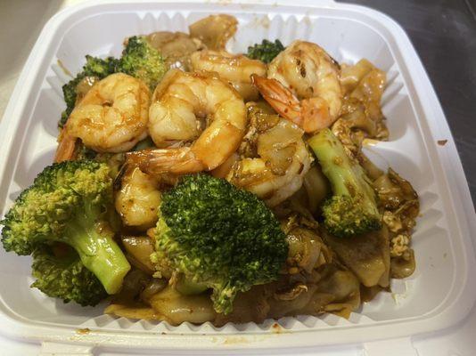 Pad See Ew with Shrimp