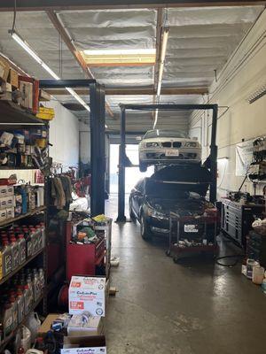 Clean garage and fast service