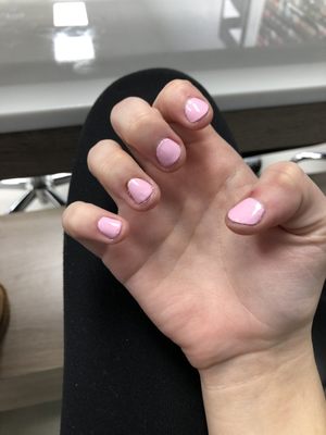 This is the nails and the cuts you can see are in the picture.