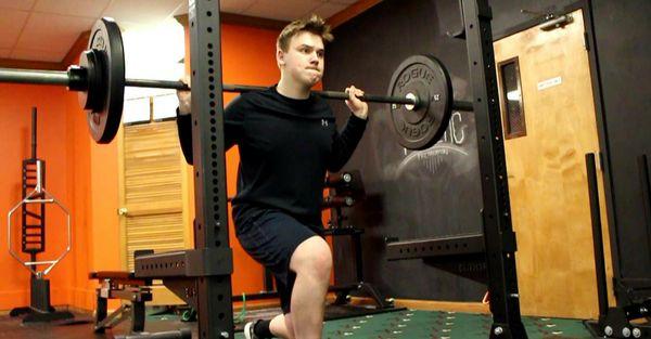 college baseball player strength training