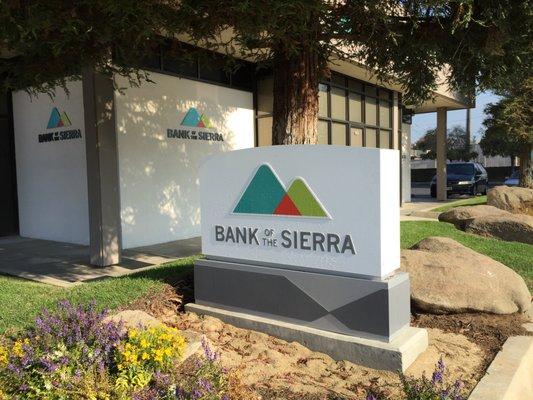 The Bank of the Sierra branch in Dinuba on 401 E. Tulare St.