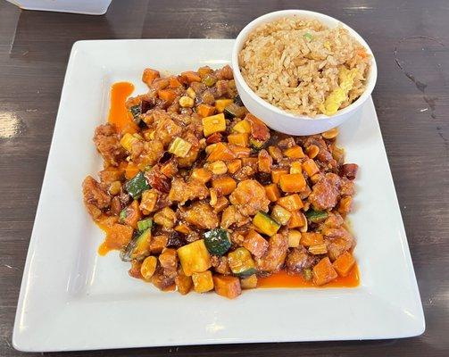 Lunch Special - King Pao Chicken with fried rice