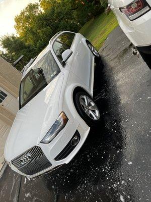 White Audi: Exterior Wash