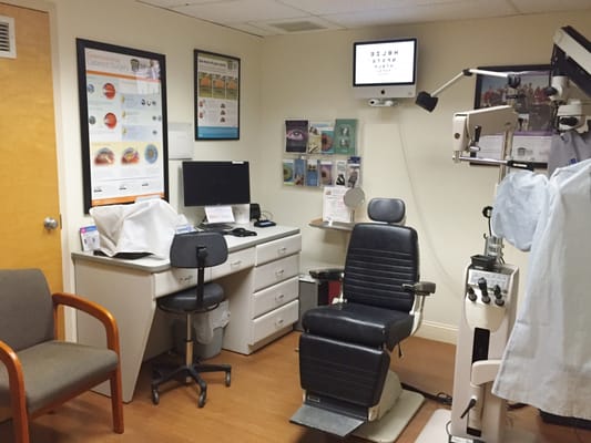 An examination room at Eye Care Specialists