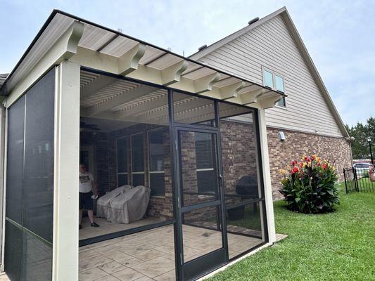 Conroe Awning & Screen