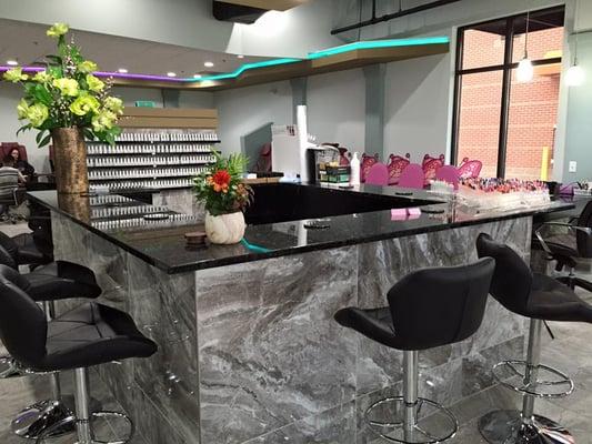 Manicure-Bar, can service  a group up to 8 people from Manicures, Manicure- Shellac to Acrylics