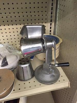 I found a vintage food processor!