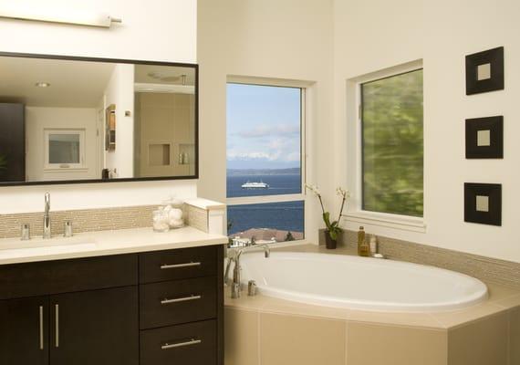 West Seattle Contemporary Master Bathroom