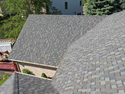 CertainTeed NorthGate Driftwood shingles