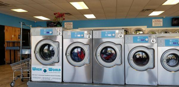 Very large washers. The big machines begin at $5.25 for quick wash.