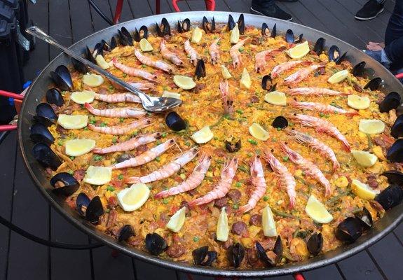 Traditional Paella