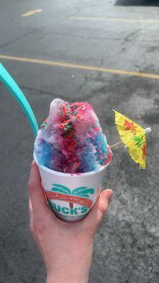 medium rockin cotton candy snow cone with added blue bubblegum flavor