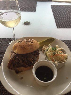 Mmmmmm beef on weck!!