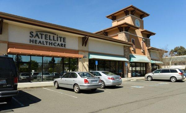 Satellite Healthcare - Rohnert Park