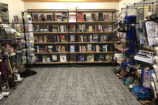 Find Earth-friendly and spiritual books, housewares, cards and gifts in the Prairiewoods Gift Shop.