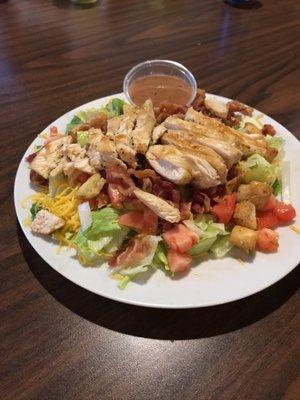 Darn nice grilled chicken salad ...