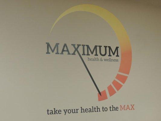 Maximum Health and Wellness Logo