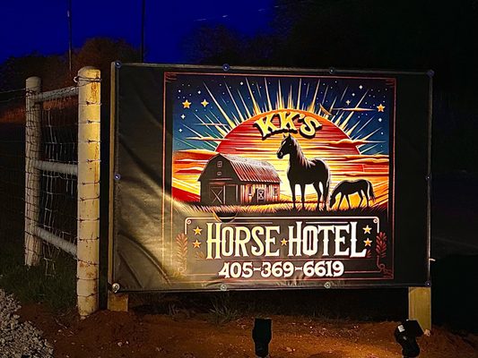 KK’s Horse Hotel