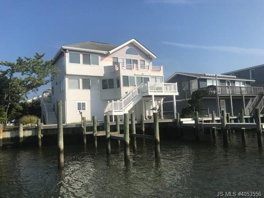 Bayfront Home For Sale in Beach Haven