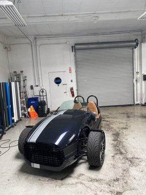 Vanderhall racing stripe