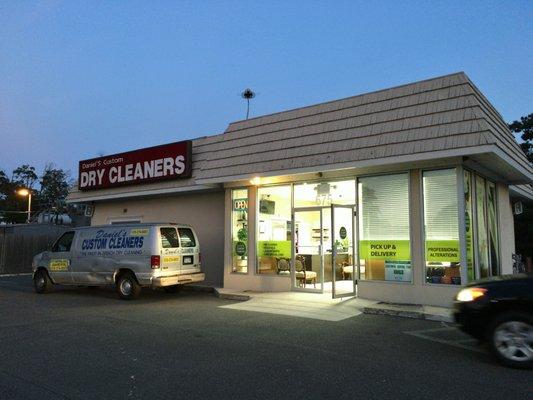 Daniels Custom French Cleaners