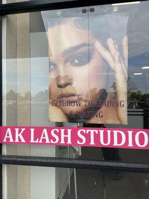 Thread/ waxing and lash studio