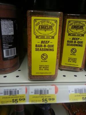 Angelo's 's BBQ rub. If you're not gonna make yer own, it's a good choice.