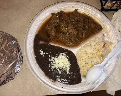 Bistec a la Mexicana with black beans, white rice and fresh homemade corn tortillas