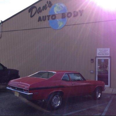 Dan's Auto Body