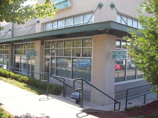 Exterior view of Dupont Family Dentistry in. Find us on the corner of Ross and McNeil St.