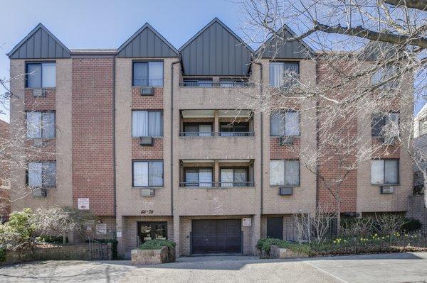 SOLD!   Middle Village Condo