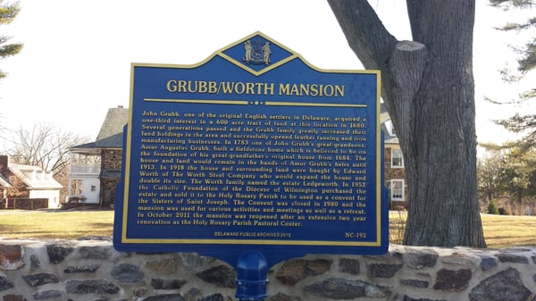 The historical marker in front of the Grubb/Worth mansion