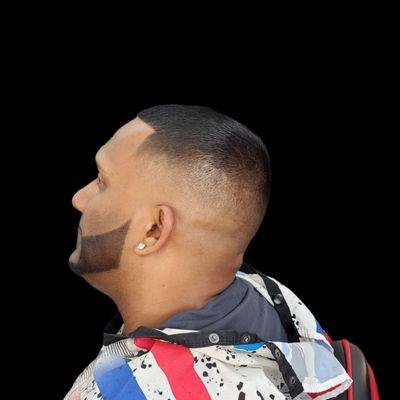 Bald fade beard tint