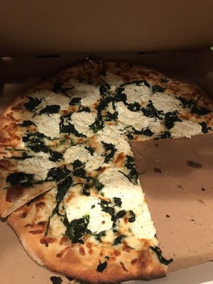 Ricotta, spinach, garlic pie