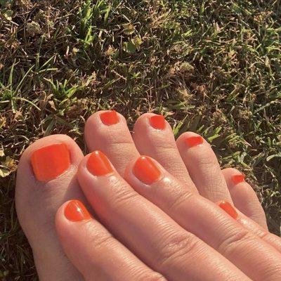 Gel Mani & Gel Pedi