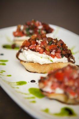 Bruschetta with Burrata Cheese