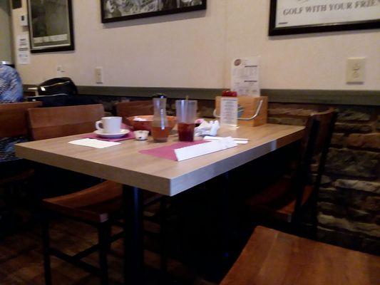 This was here before I came in & remained when I left at 2:30. The server, who was very nice, only had 4 tables (9 people).