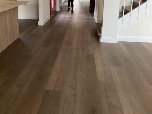 Gaia Flooring (SPC)
Black Series
color Sawyer