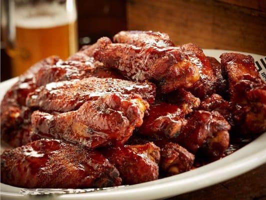 Smokeez BBQ wings