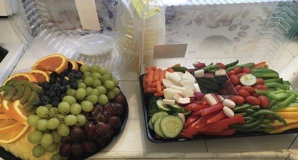 Fruit and veggie tray. Yum yum!