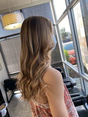 Same balayage -curled -in natural light