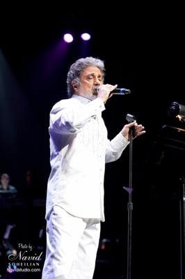 Dariush at the Gibson 2013 | Lighting Design by Sohail e. Najafi | Photography by Navid Soheilian