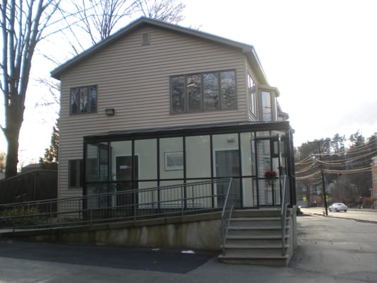 Andover Periodontics entrance.