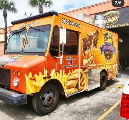 Food truck wrap