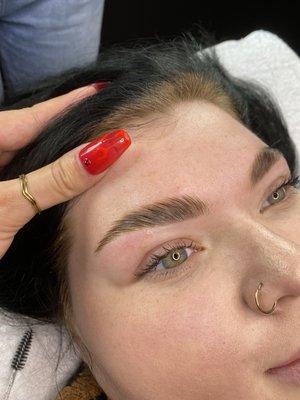 Brow lamination