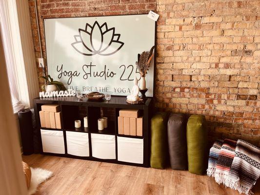 Yoga Studio 225