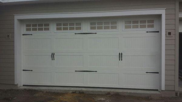 Another carriage style door. Theses are sharp looking doors!